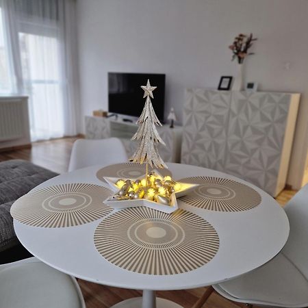 Matrix Apartman Bekescsaba Værelse billede